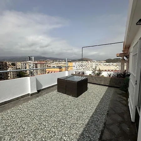 Atico Plaza Bailen Centro Apartment *