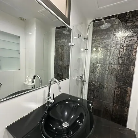 Atico Plaza Bailen Centro Apartment Malaga