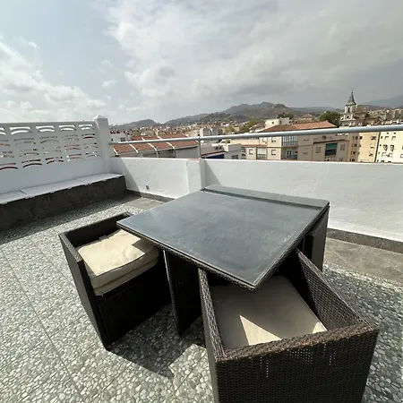 Atico Plaza Bailen Centro Apartment